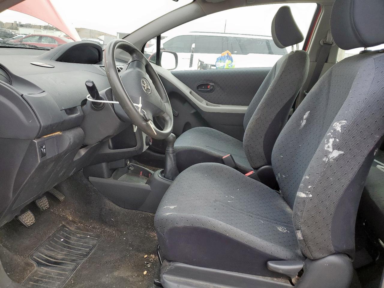 2011 Toyota Yaris - Image 7