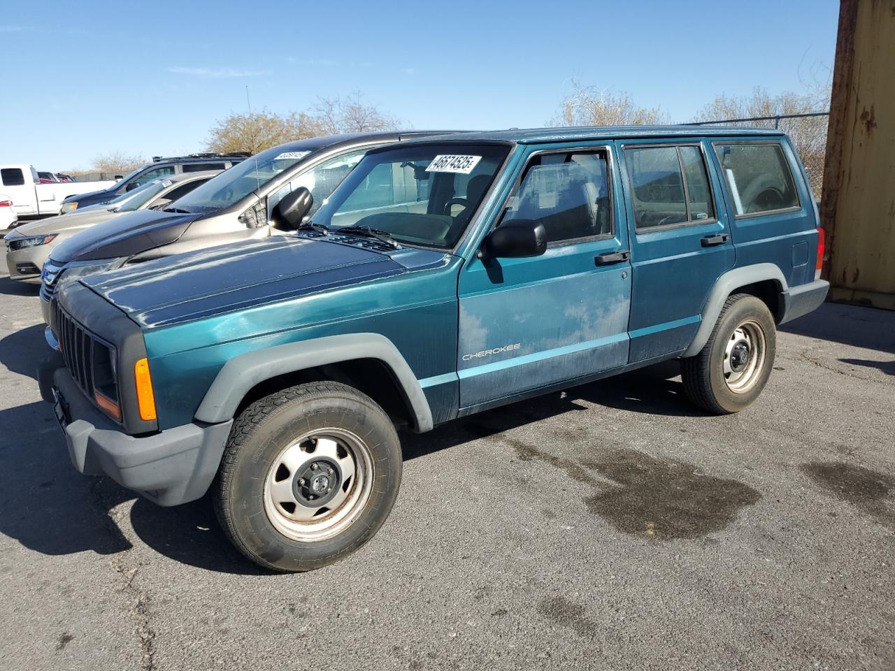 1997 Jeep Cherokee Se for Sale in North Las Vegas, NV - Minor Dent/Scratches