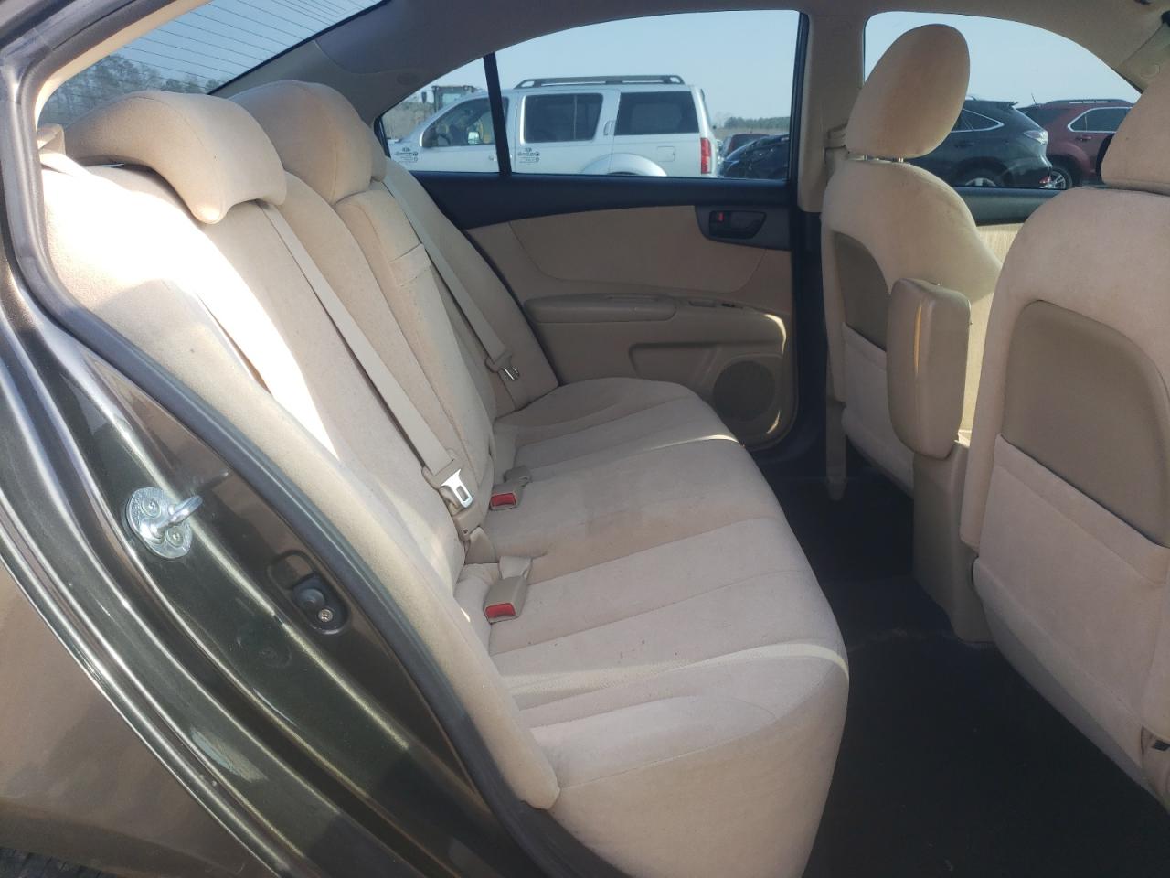 2009 Kia Optima - Image 10