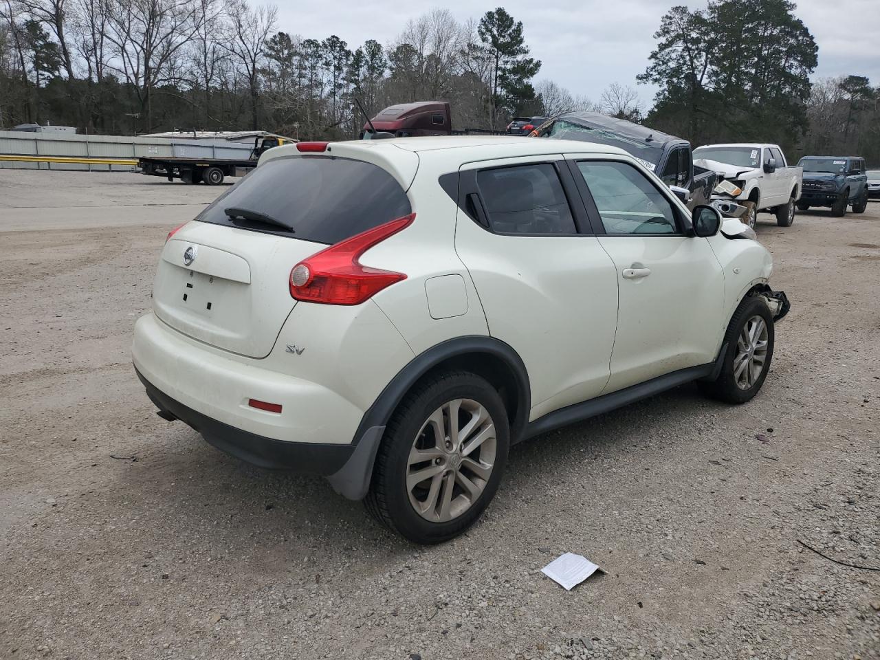 2011 Nissan Juke - Image 3
