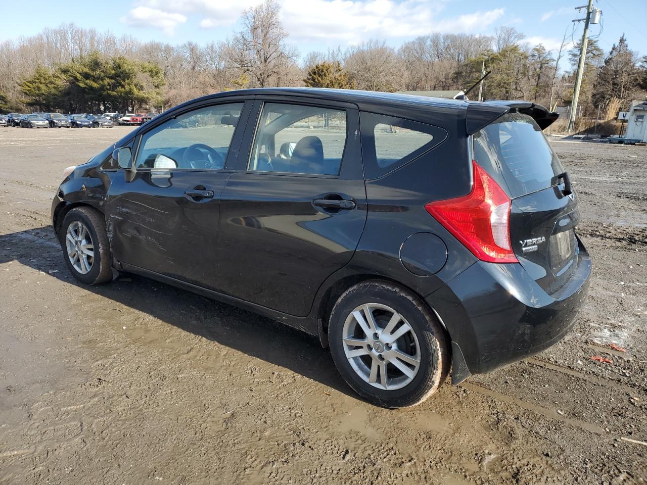 2014 Nissan Versa - Image 2