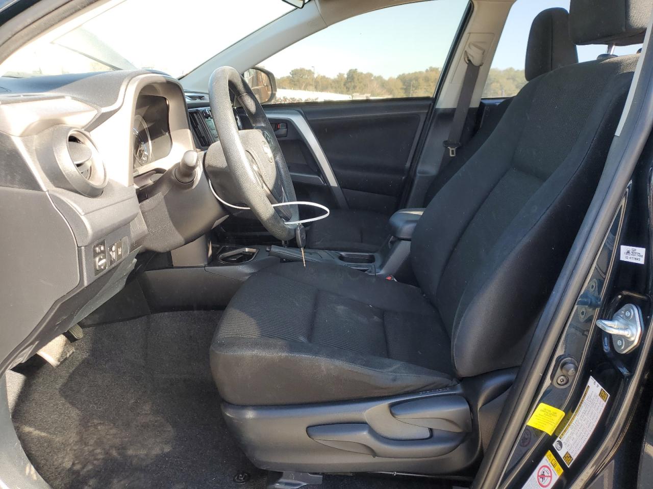 2017 Toyota RAV 4 - Image 7