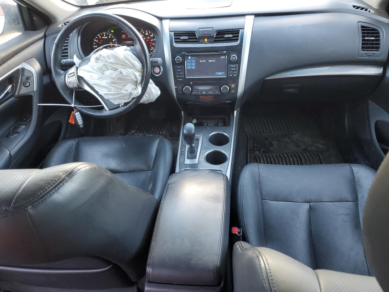 2014 Nissan Altima - Image 8