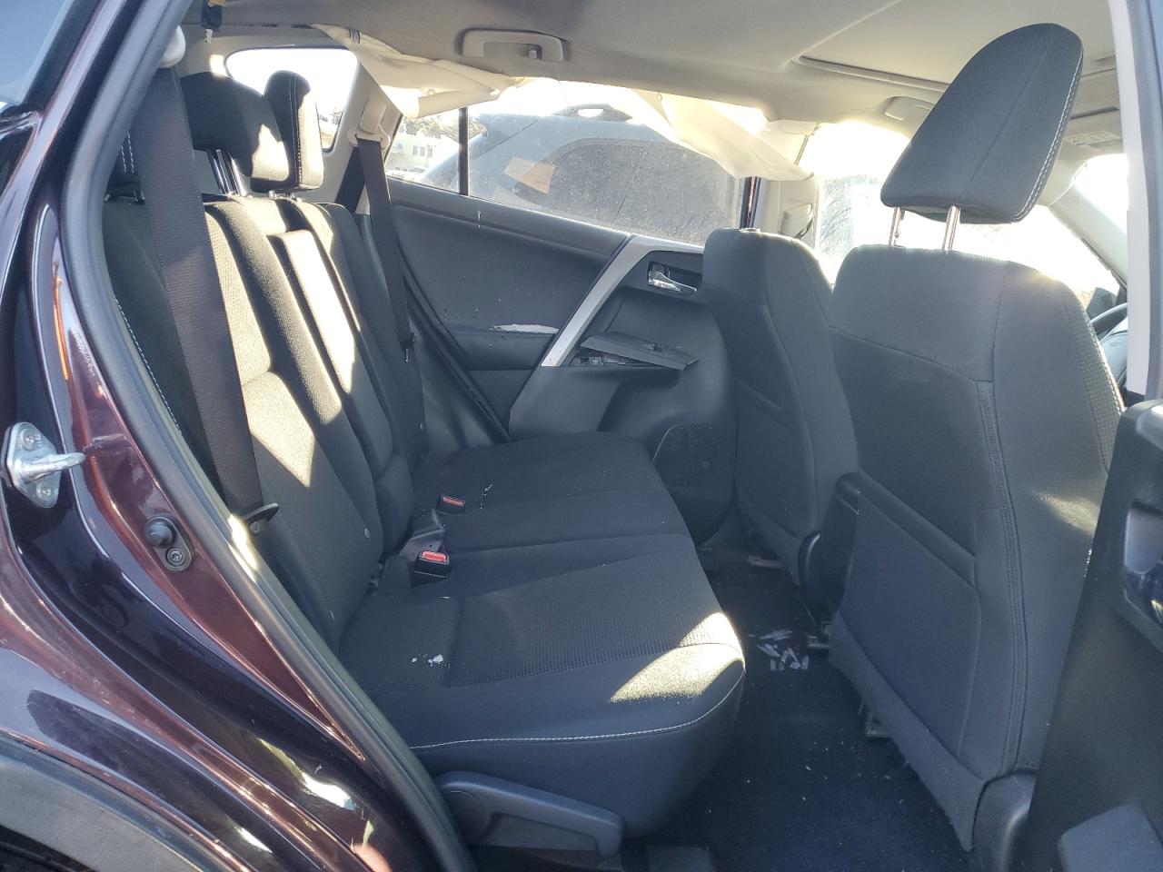2017 Toyota RAV 4 - Image 11