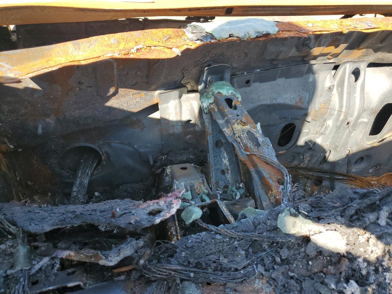 2015 Toyota Highlander - Image 9