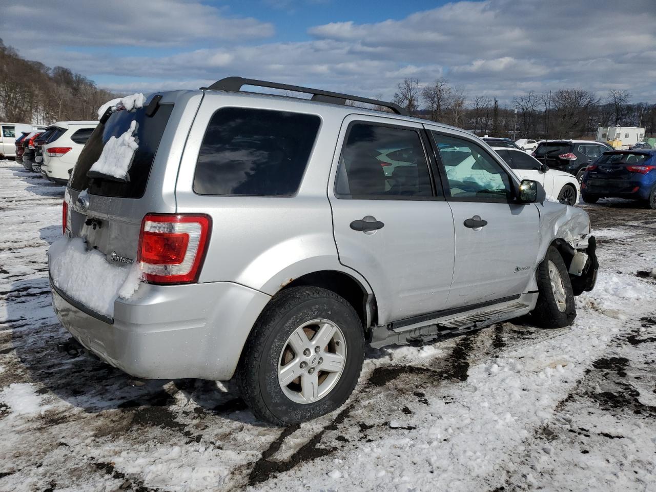 2010 Ford Escape - Image 3