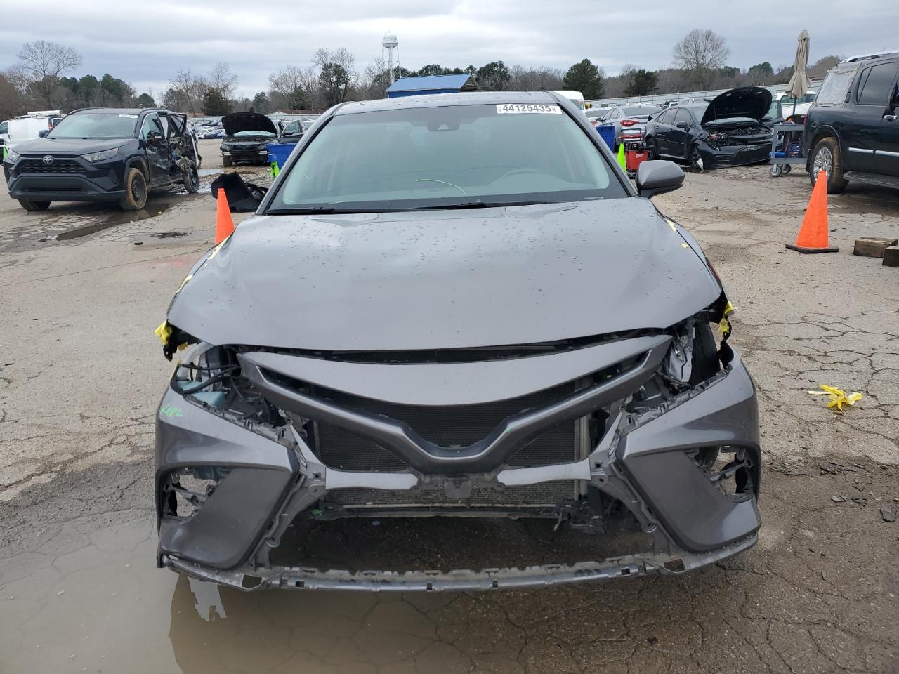 2019 Toyota Camry - Image 5