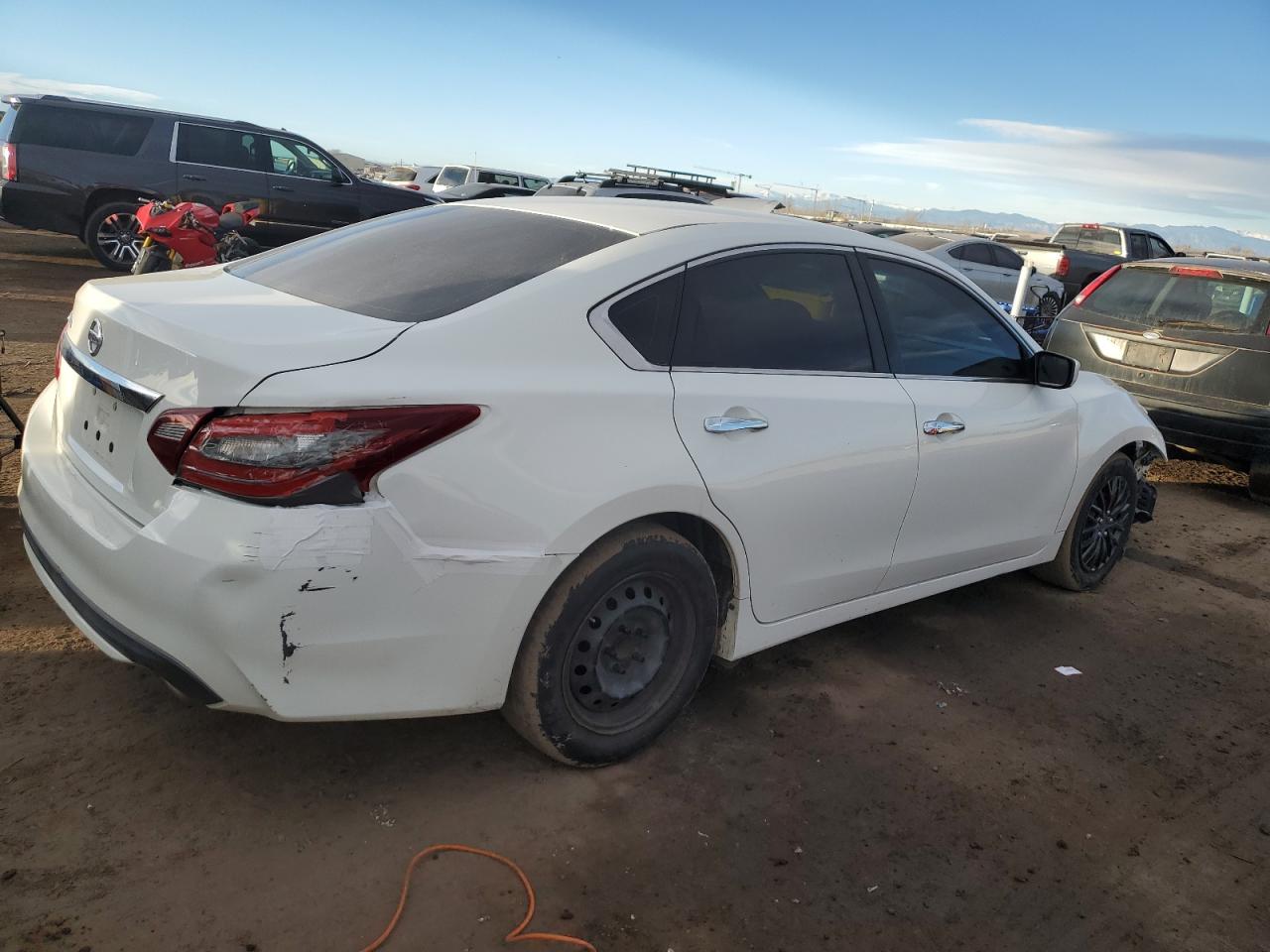 2018 Nissan Altima - Image 3