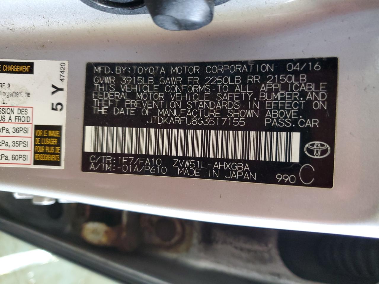 2016 Toyota Prius - Image 12