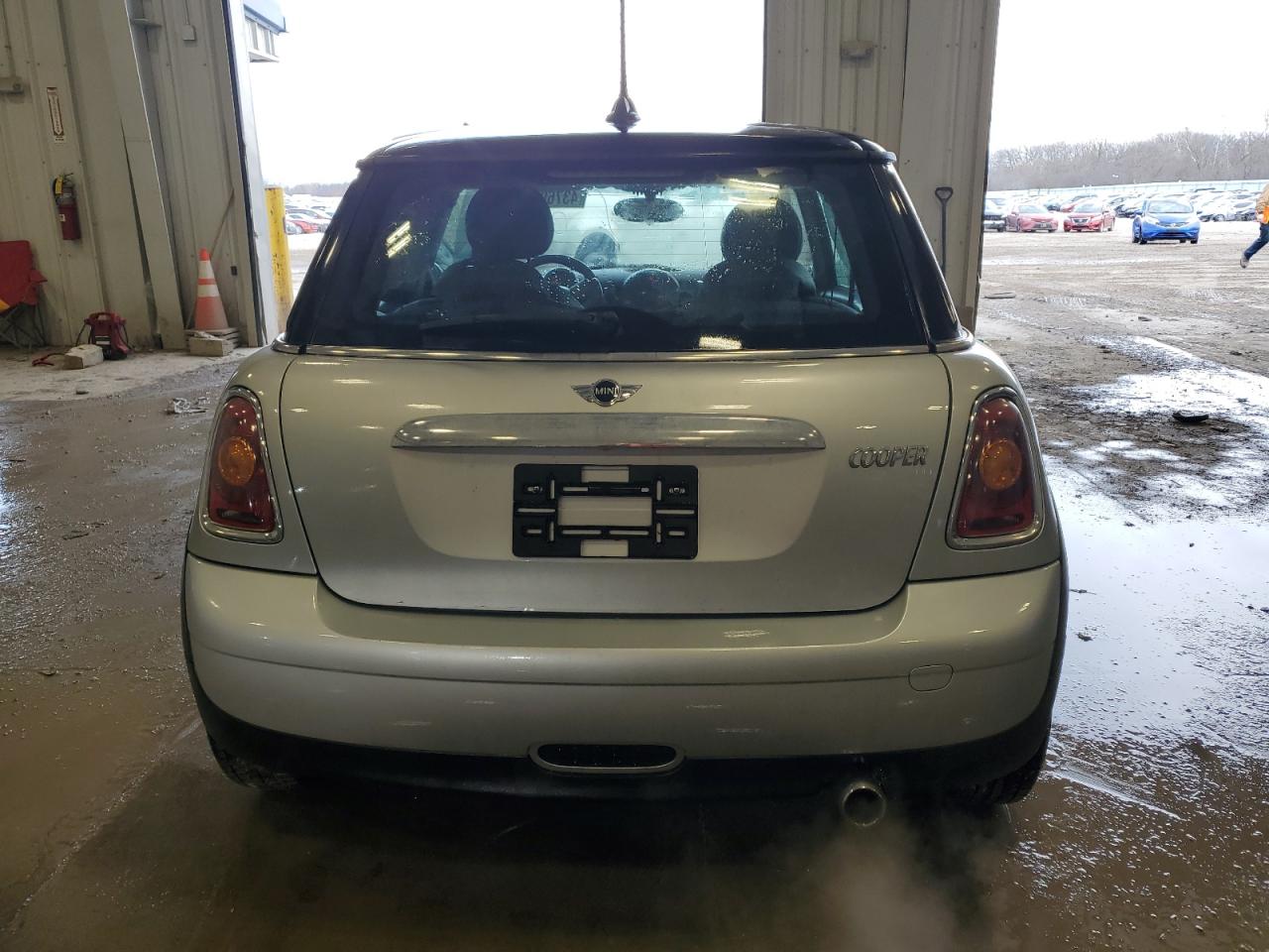2010 MINI Cooper - Image 6
