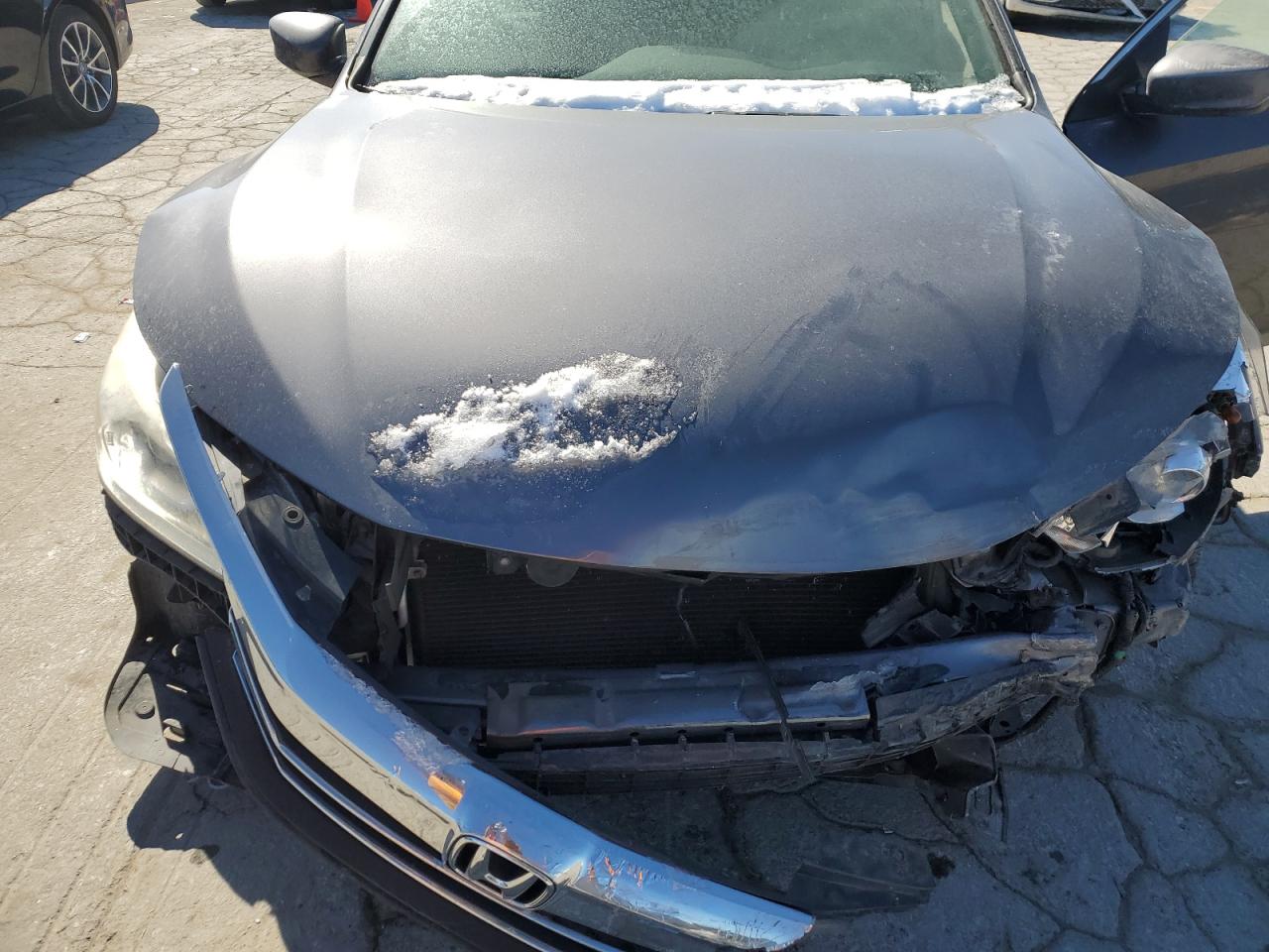 2017 Honda Accord - Image 13