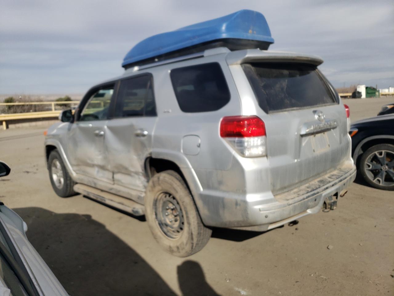 2010 Toyota 4Runner - Image 2