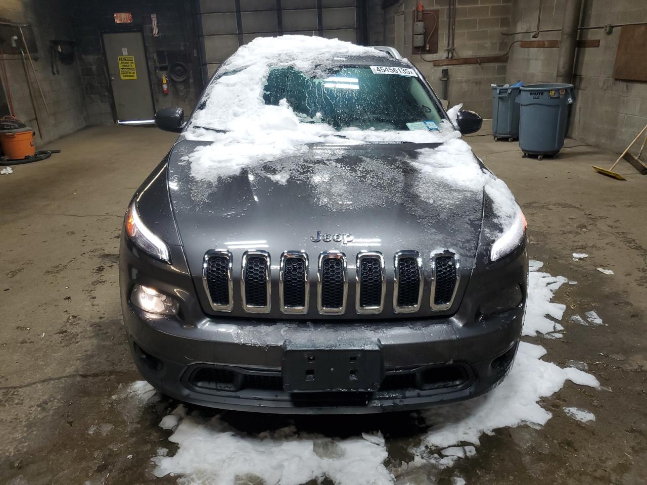 2014 Jeep Grand Cherokee - Image 5