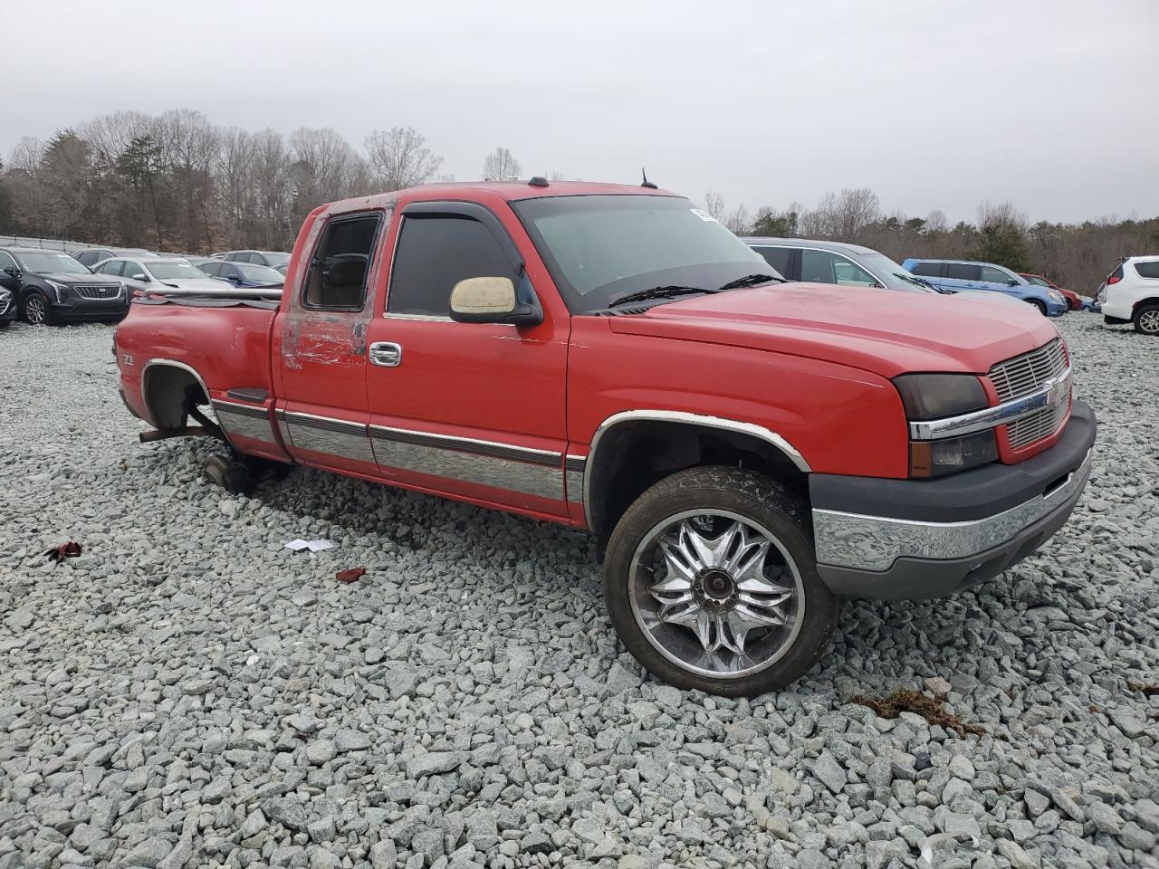 2004 Chevrolet Silverado - Image 4