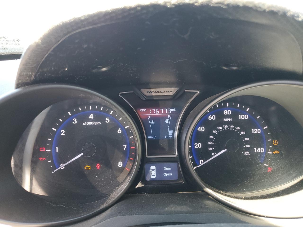 2014 Hyundai Veloster - Image 9