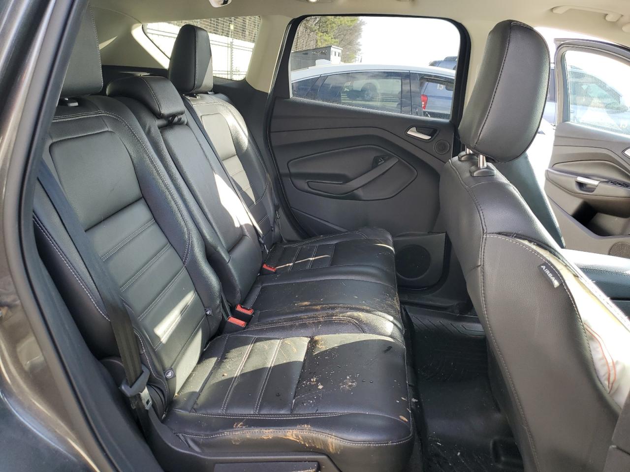 1FMCU9J93JUC55914 FORD ESCAPE 2018