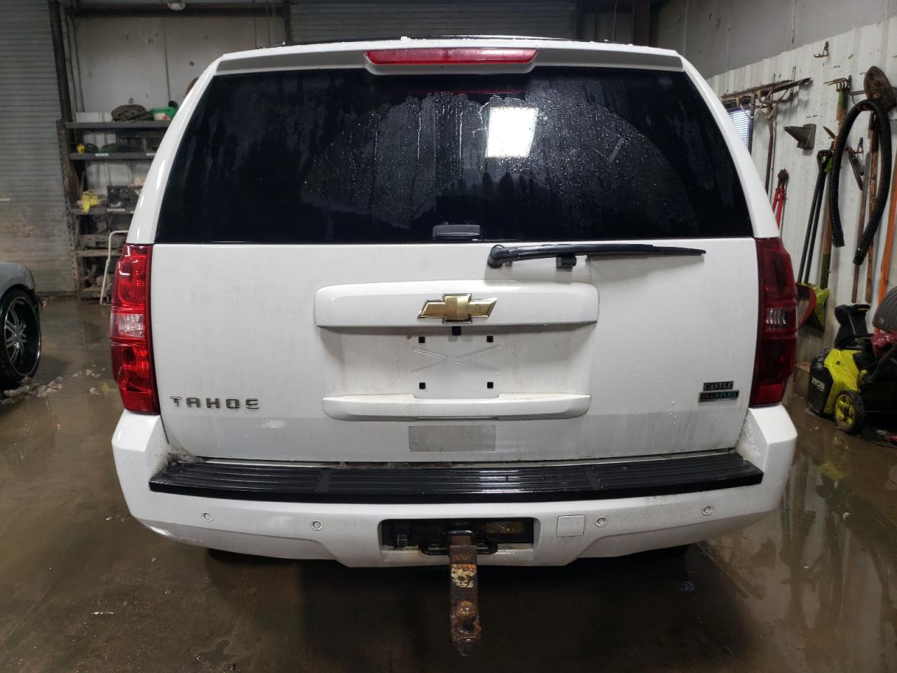 2011 Chevrolet Tahoe - Image 6