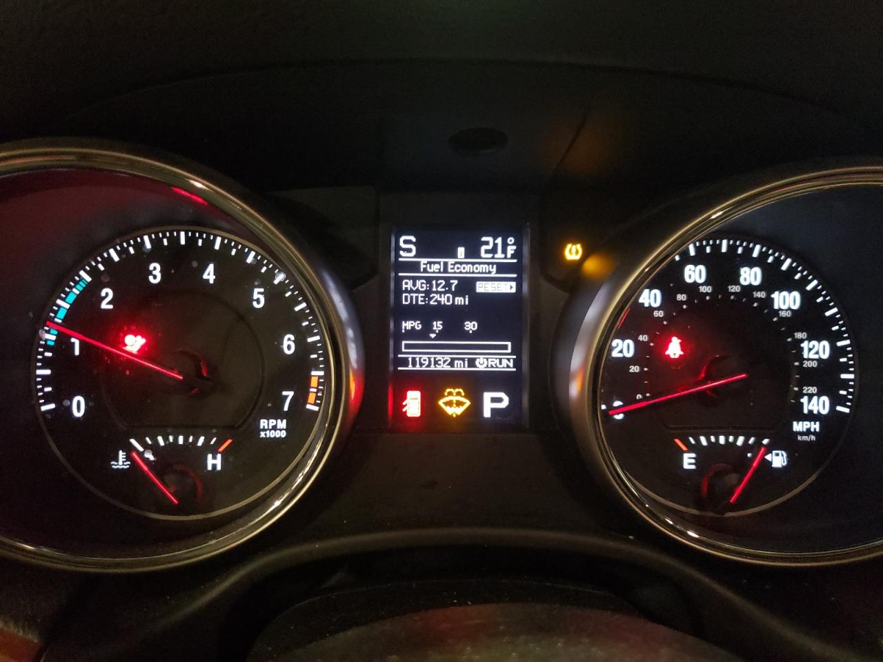 2011 Jeep Grand Cherokee - Image 9