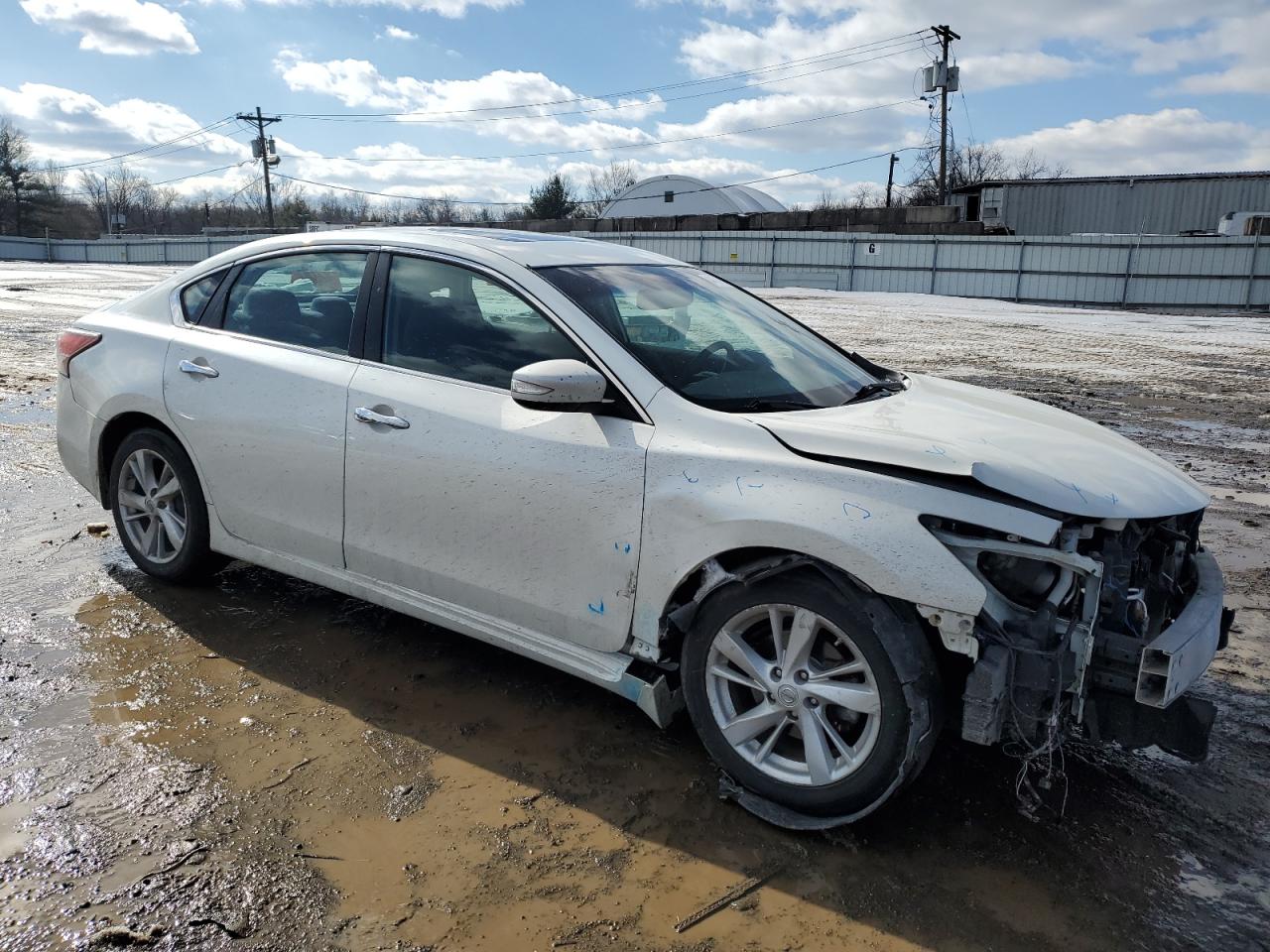 2014 Nissan Altima - Image 4