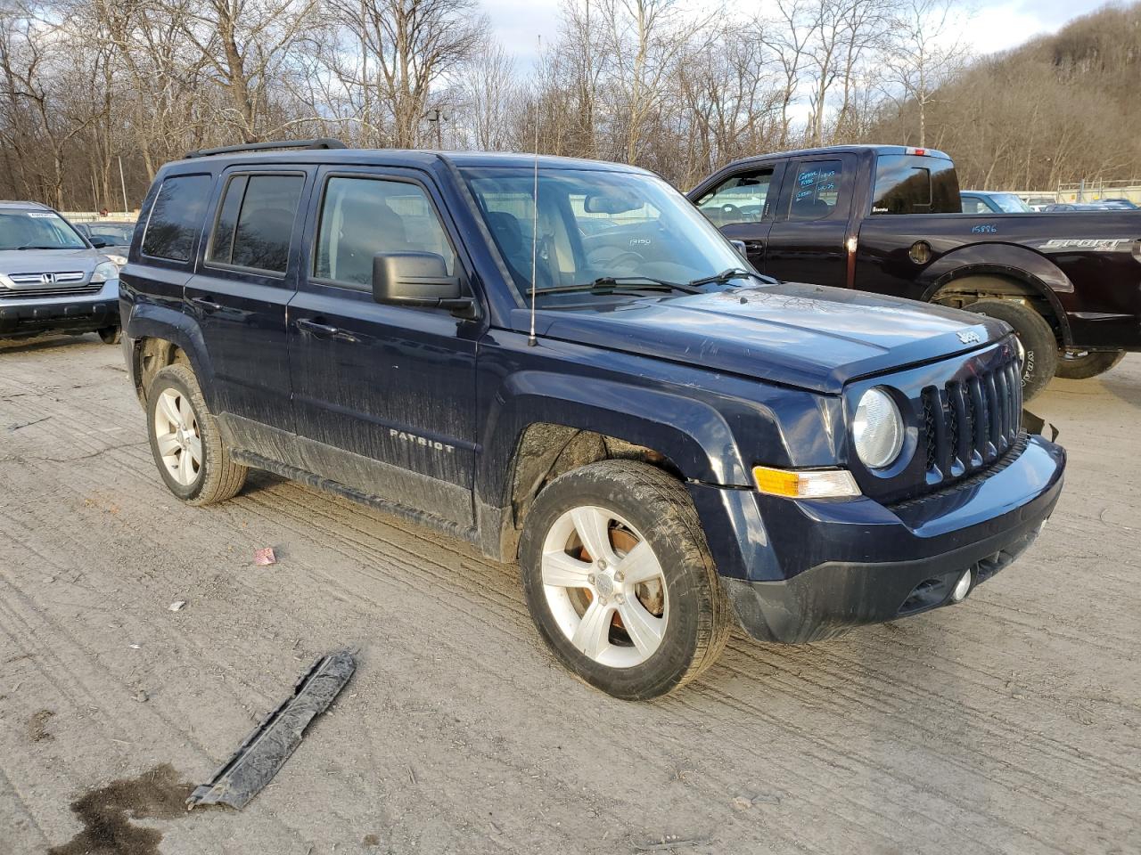 2017 Jeep Liberty (Patriot) - Image 4