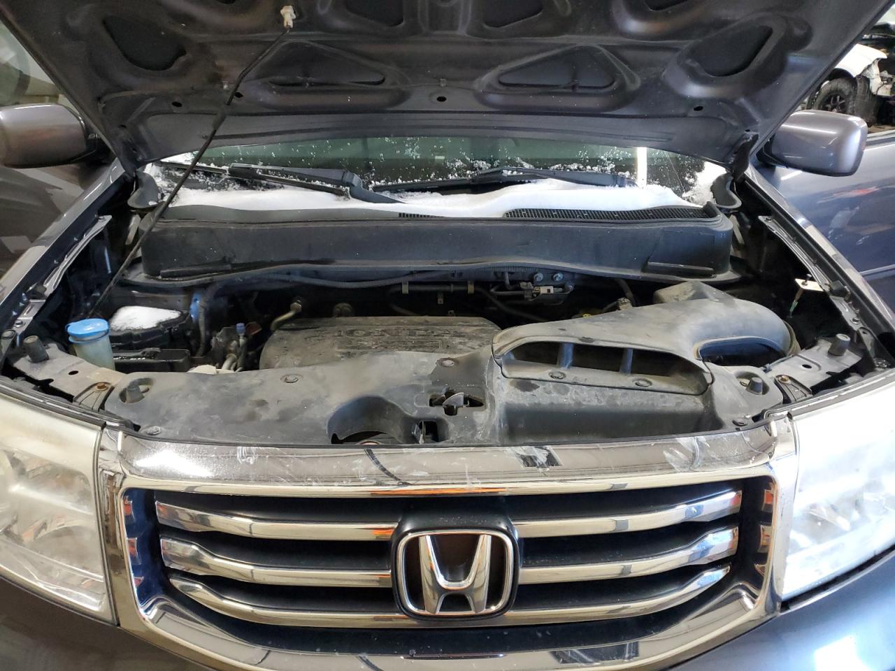 2015 Honda Pilot - Image 12