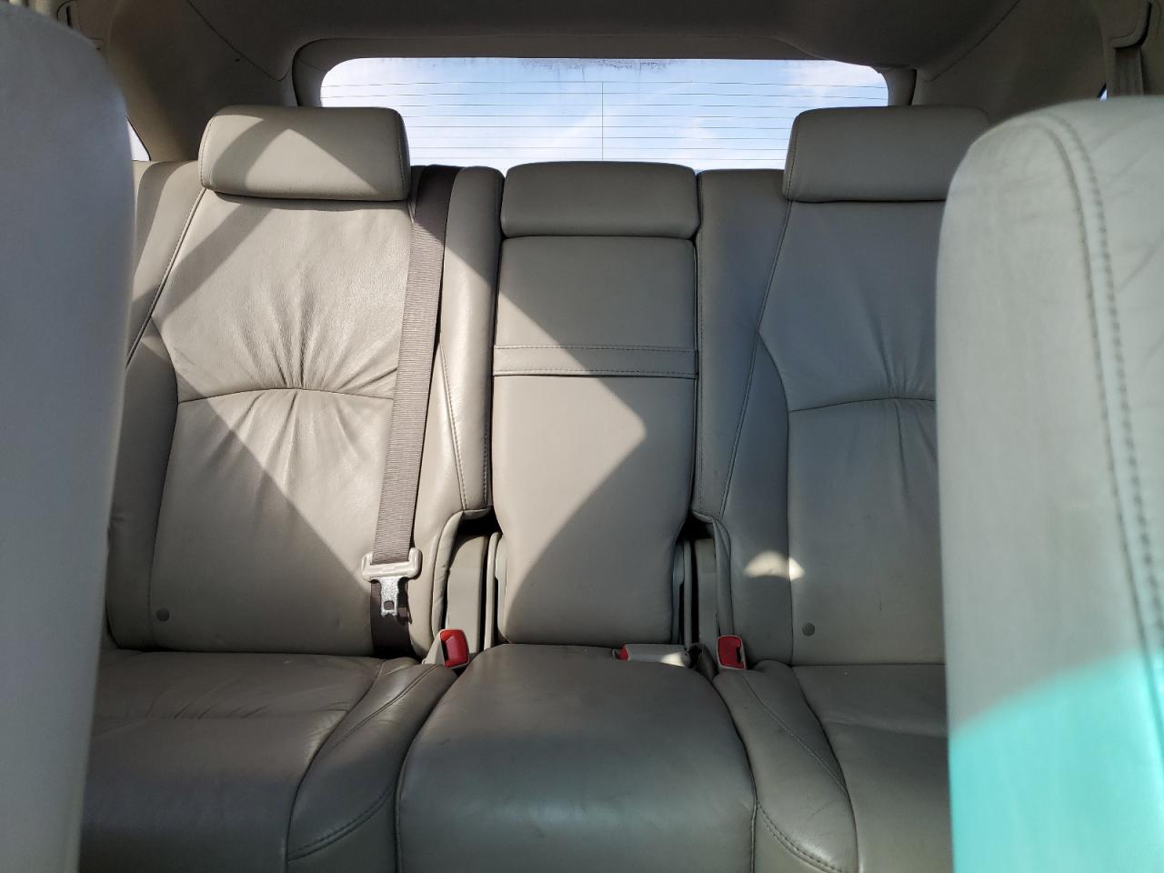 2007 Lexus RX - Image 10