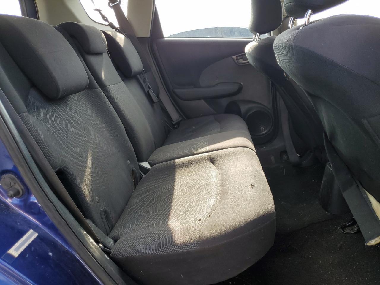 2011 Honda Fit - Image 12