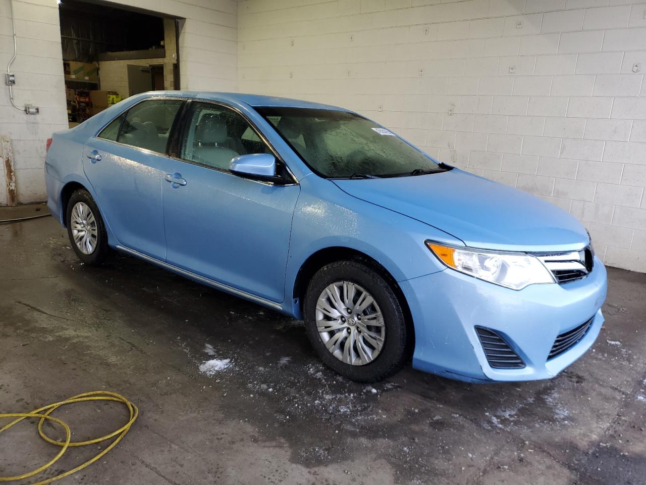 2012 Toyota Camry - Image 4