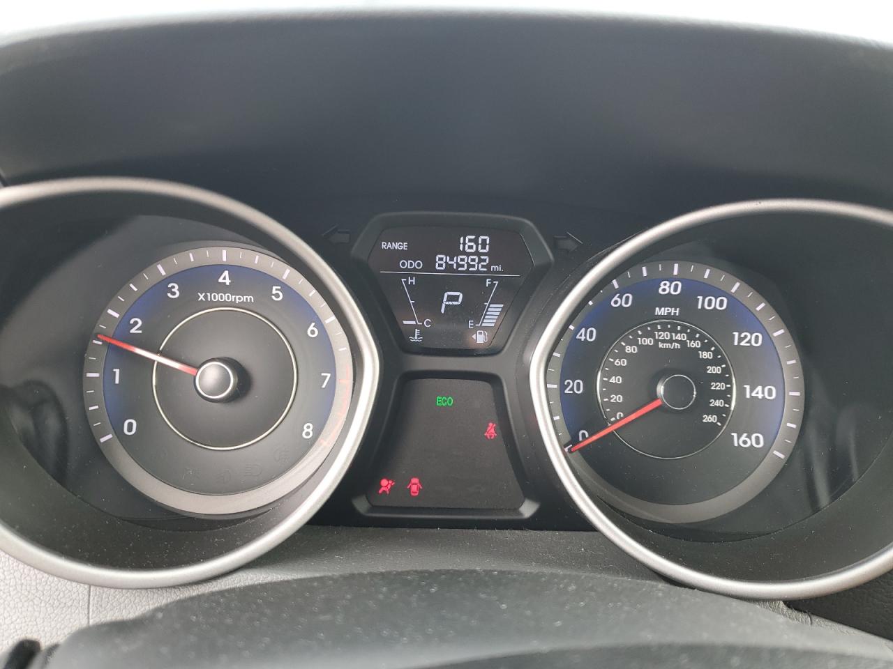 2013 Hyundai Elantra - Image 9