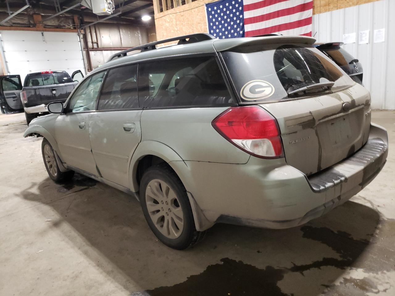 2009 Subaru Outback - Image 2