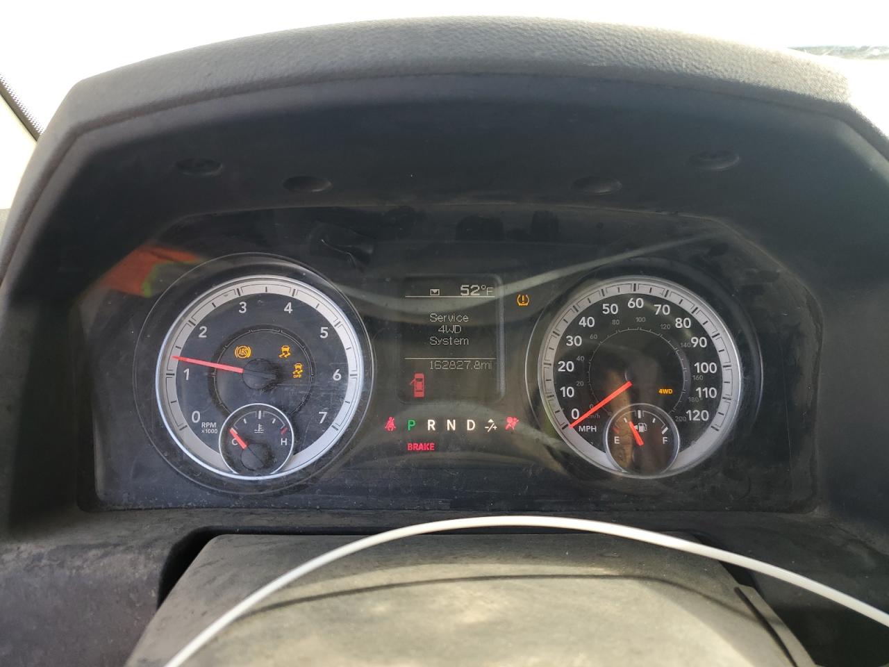 2014 RAM 1500 - Image 9