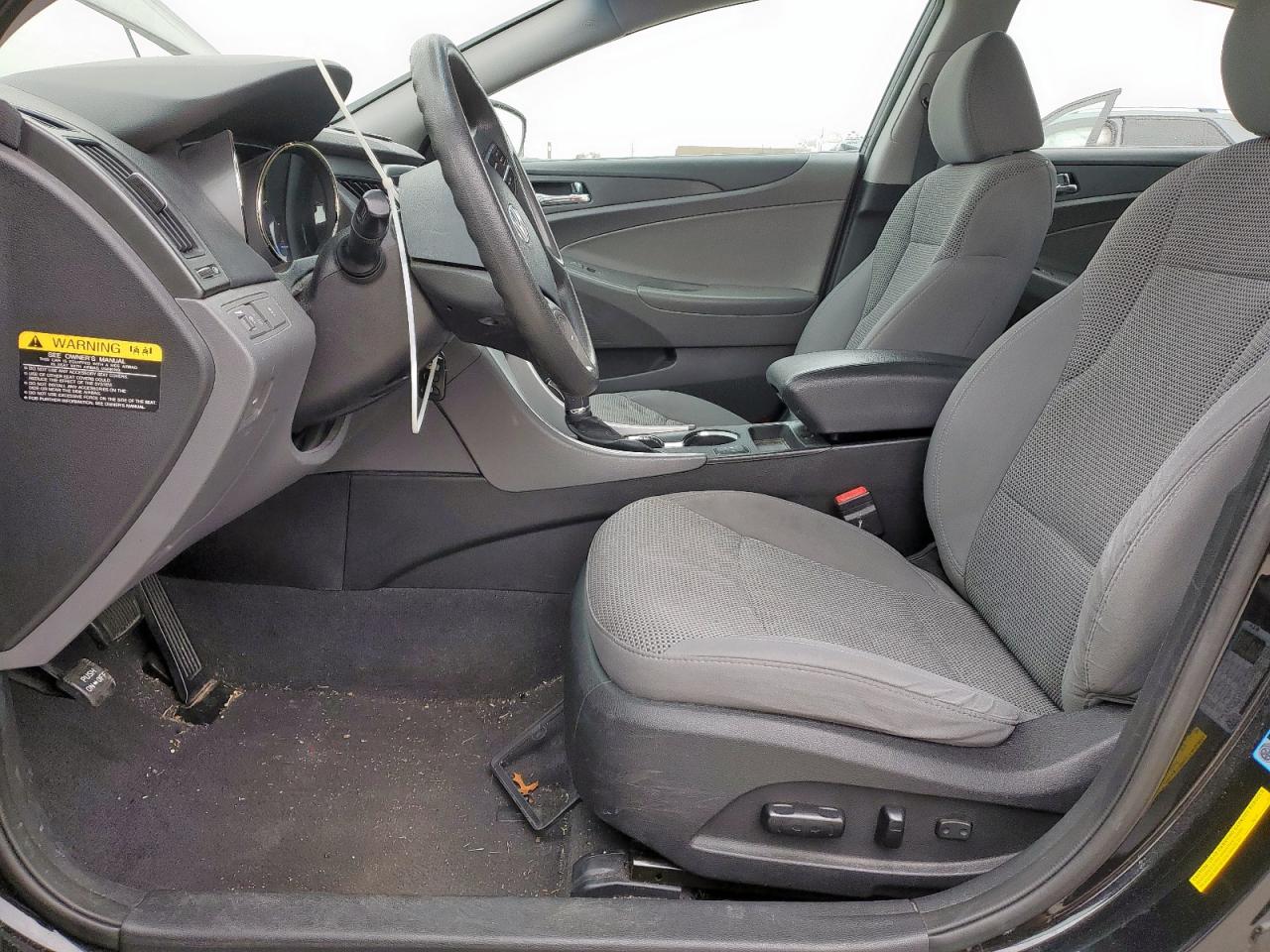 2013 Hyundai Sonata - Image 7