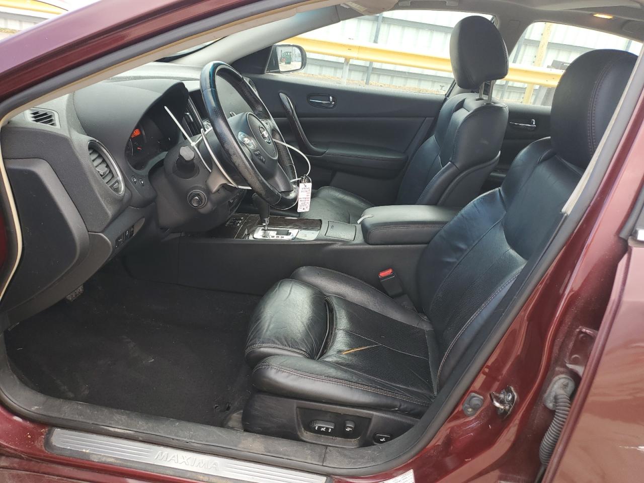 2010 Nissan Maxima - Image 7