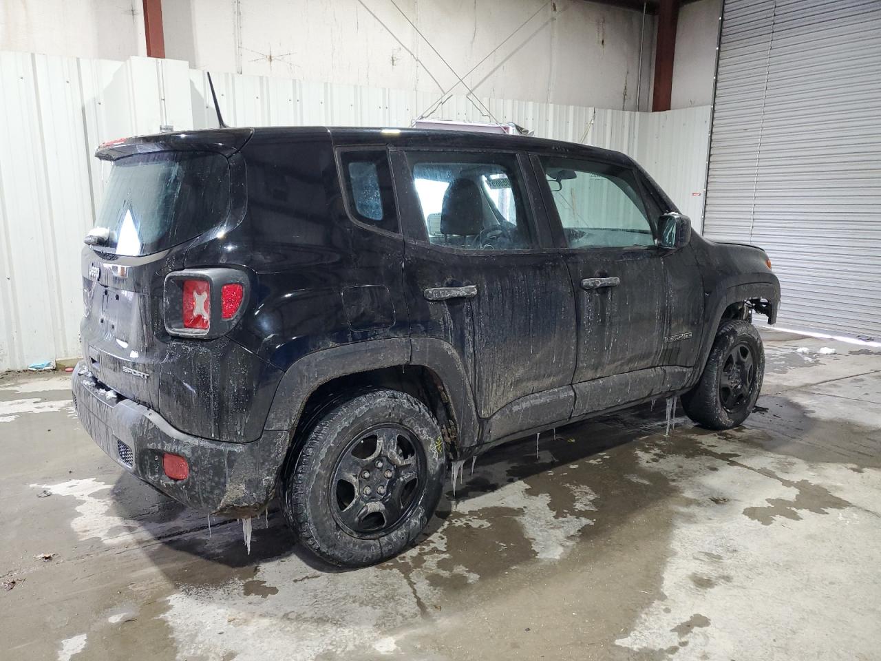 2018 Jeep Renegade - Image 3
