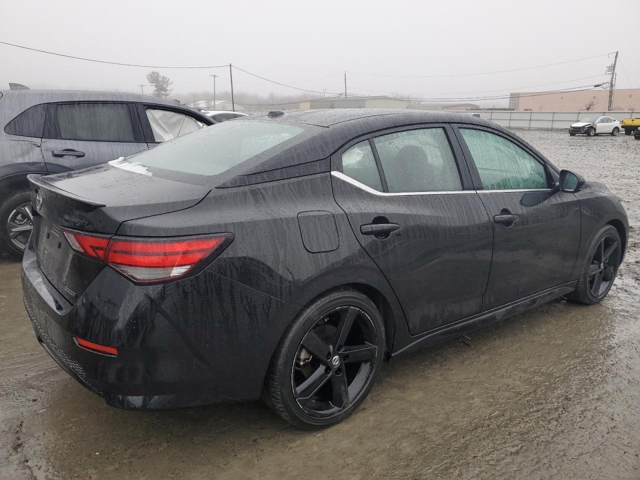2022 Nissan Sentra - Image 3