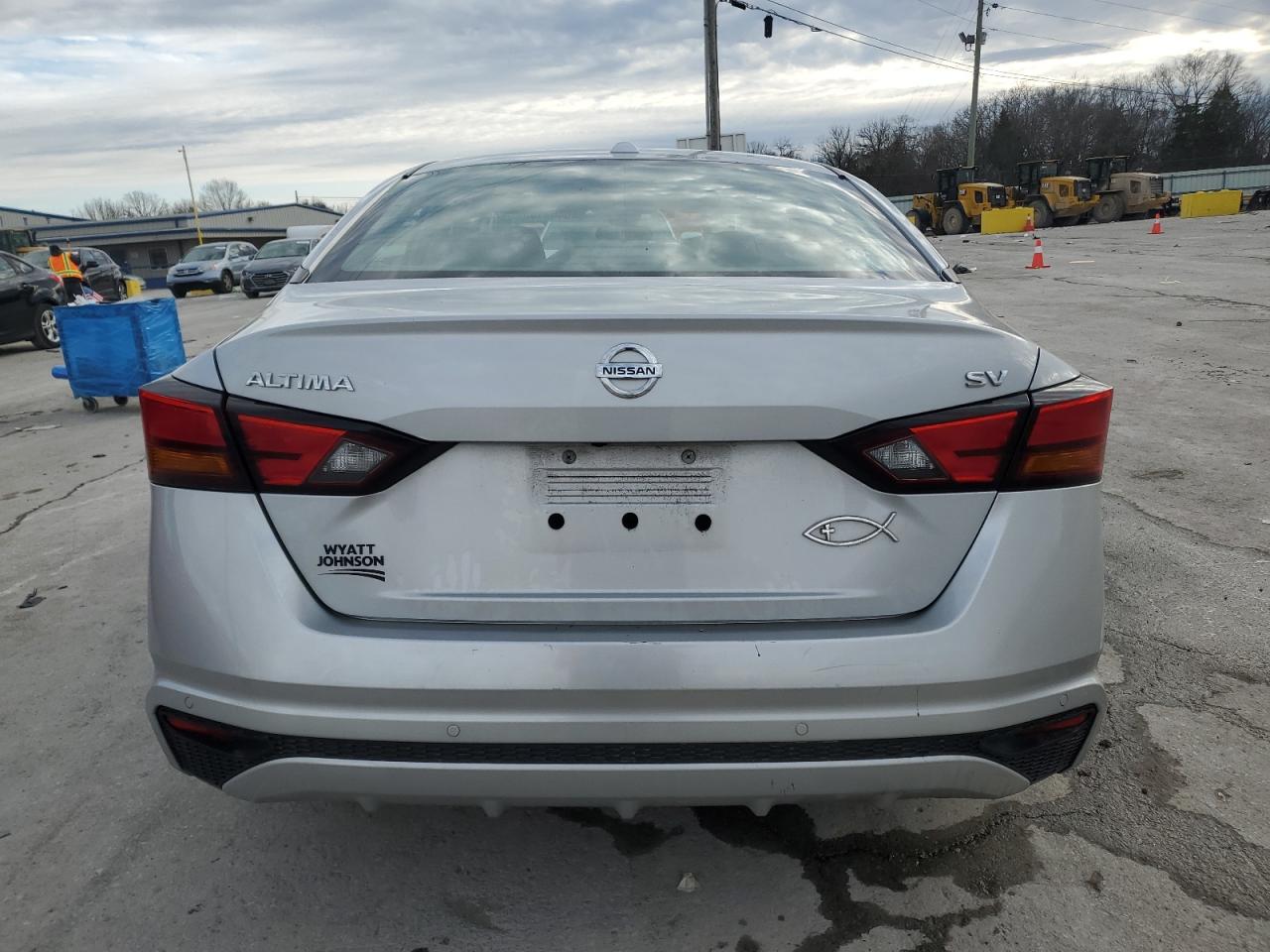 2021 Nissan Altima - Image 6