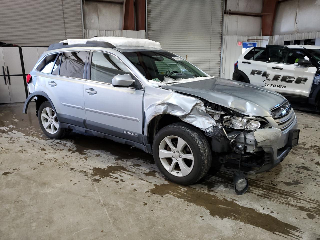 2014 Subaru Outback - Image 4