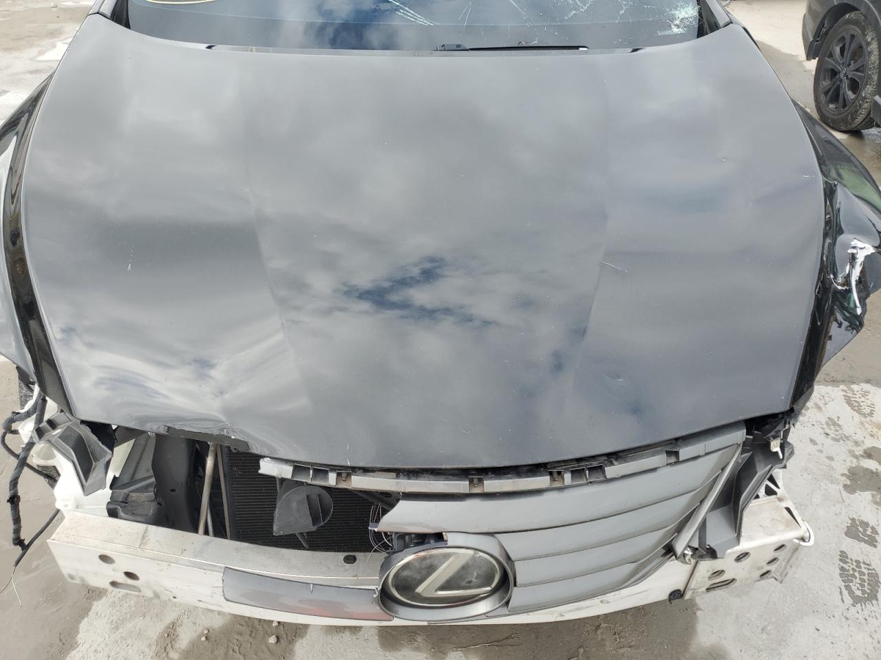2019 Lexus RX - Image 12