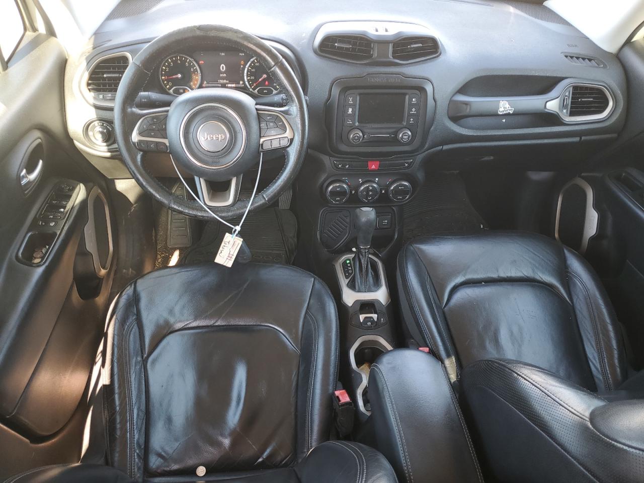 2016 Jeep Renegade - Image 8