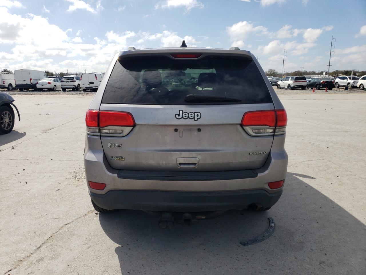 2014 Jeep Grand Cherokee - Image 6