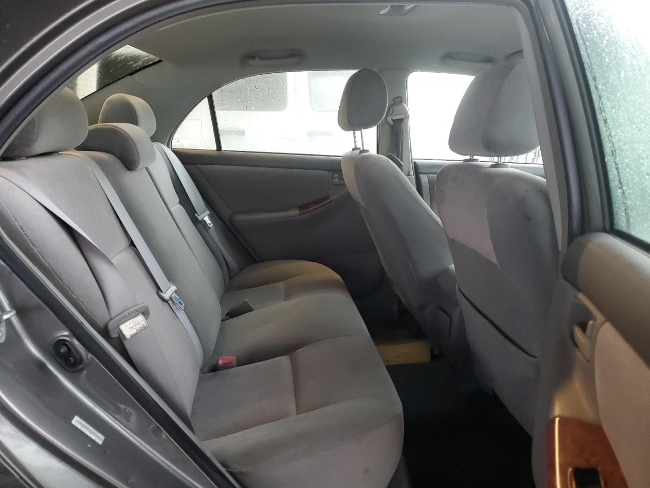 2006 Toyota Corolla - Image 10