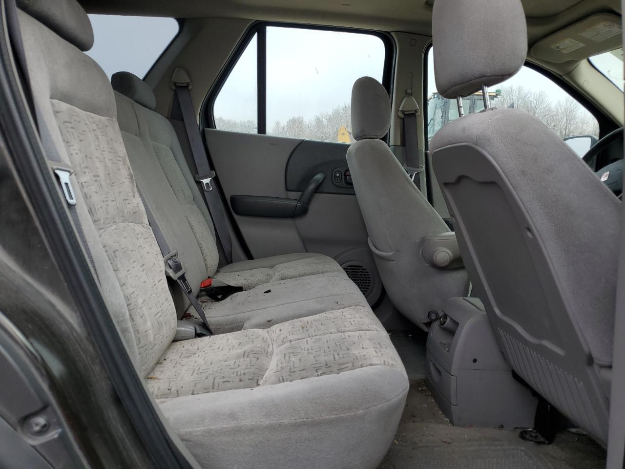 2003 Saturn VUE - Image 11
