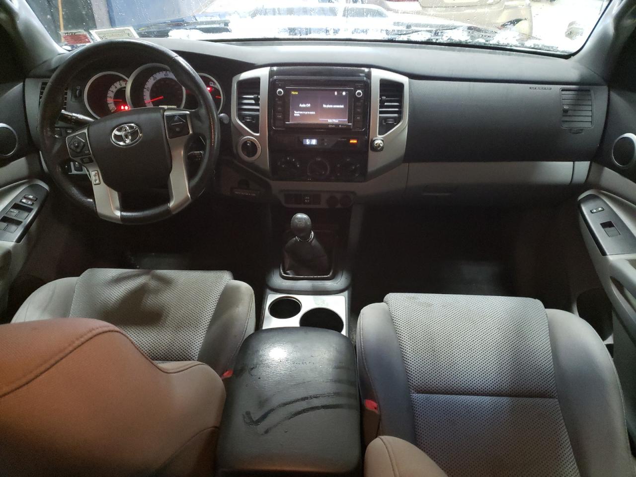 2014 Toyota Tacoma - Image 8