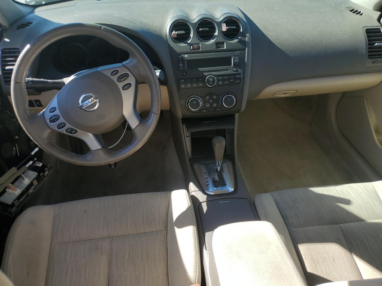 2012 Nissan Altima - Image 8