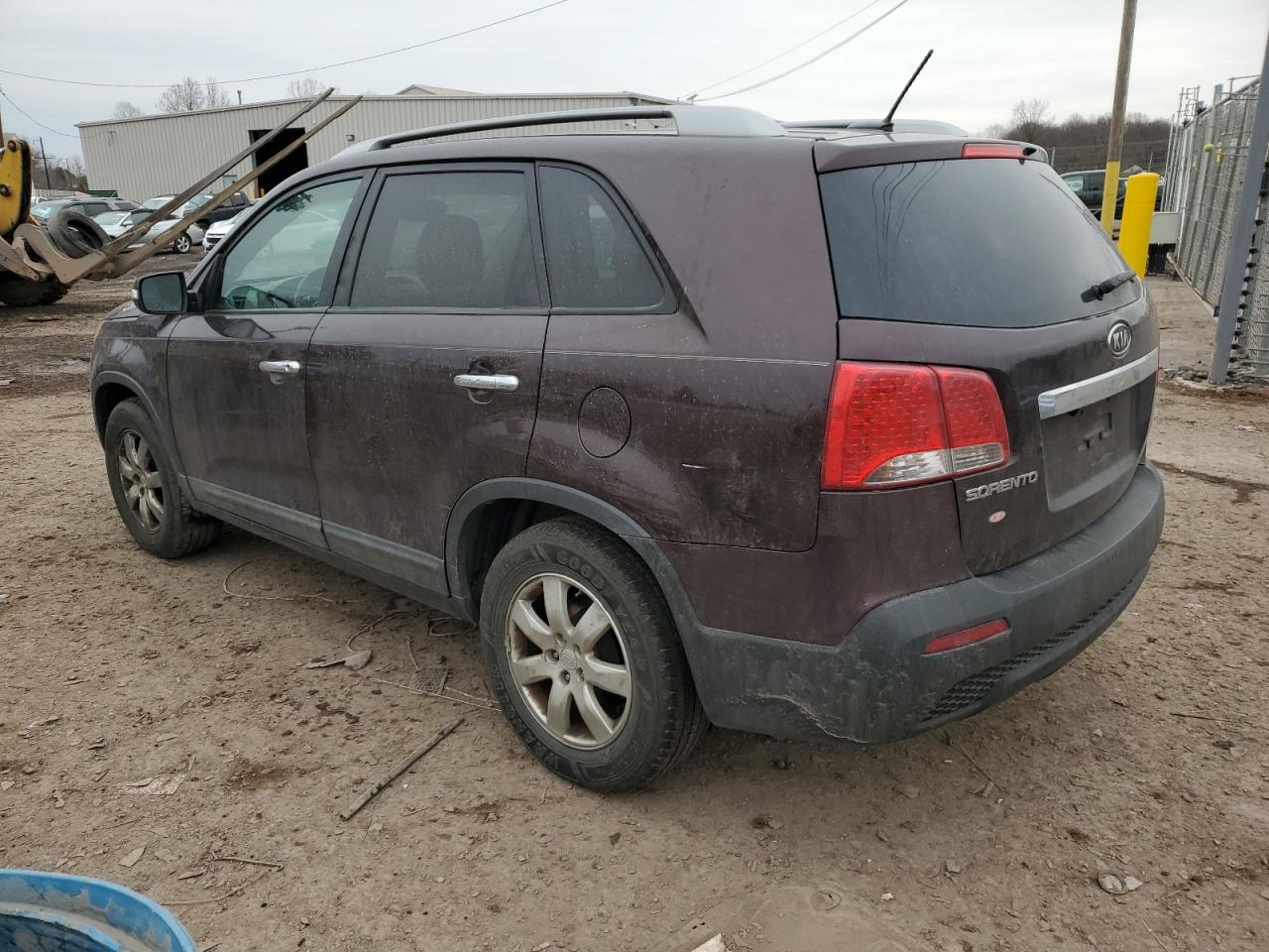 2011 Kia Sorento - Image 2
