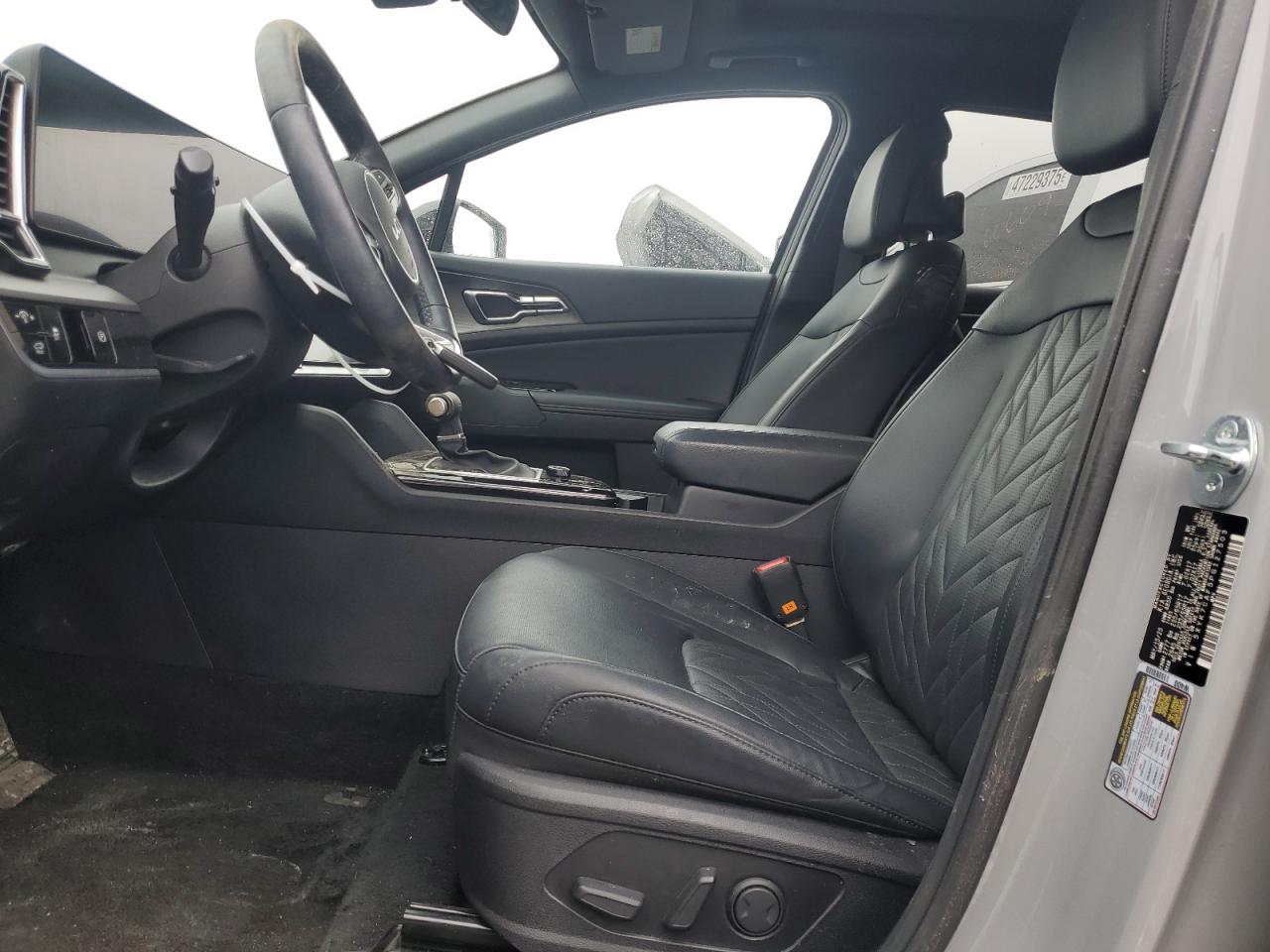 2023 Kia Sportage - Image 7