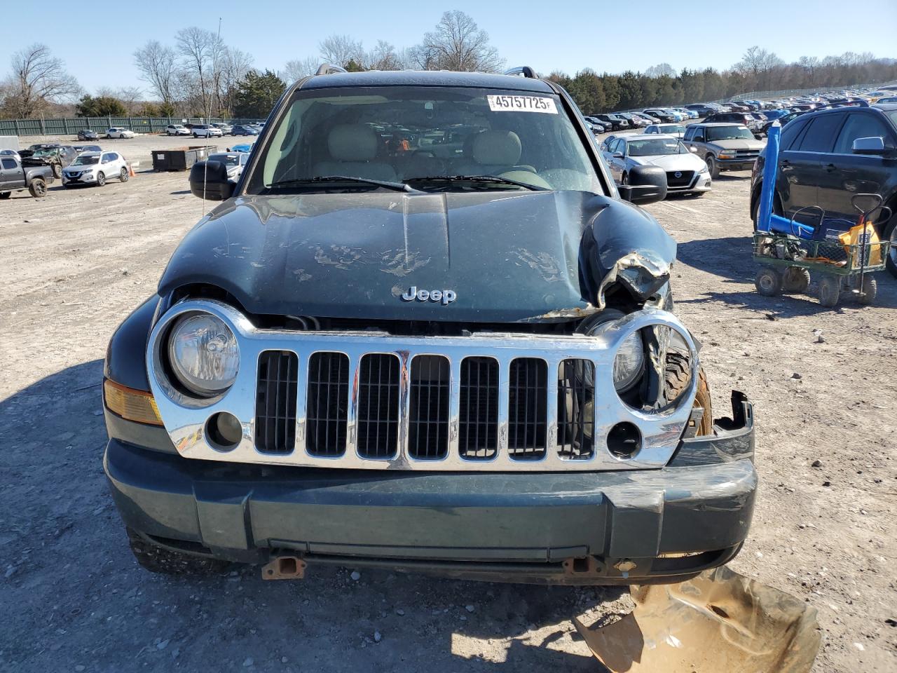 2005 Jeep Liberty (North America) - Image 5
