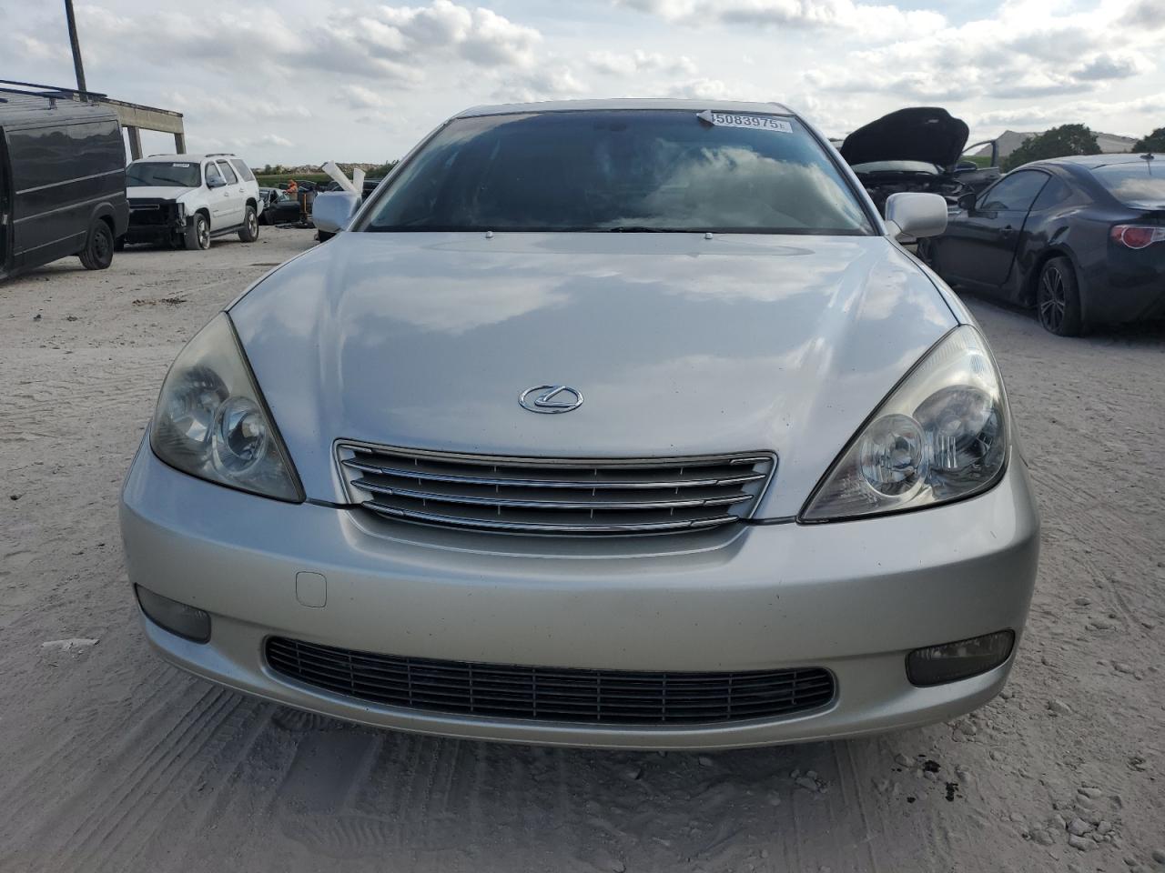 2003 Lexus ES - Image 5