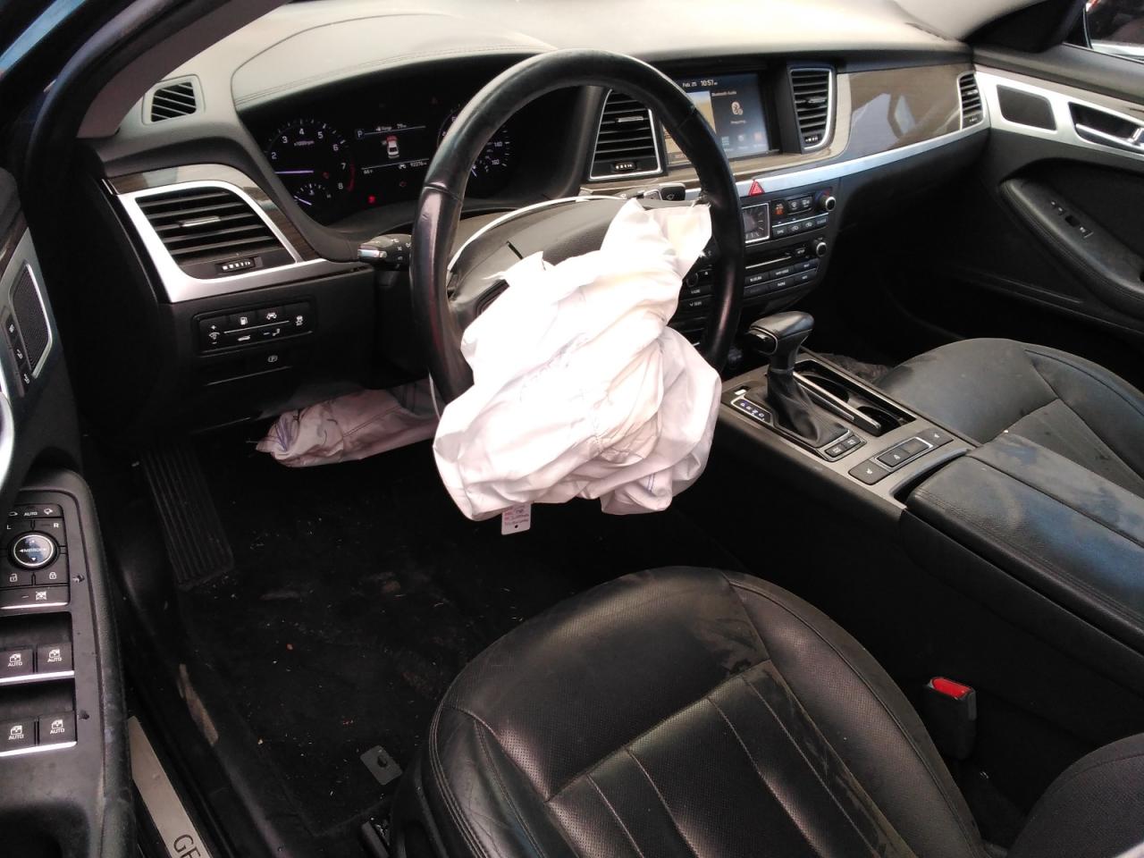 2018 Genesis G80 - Image 8