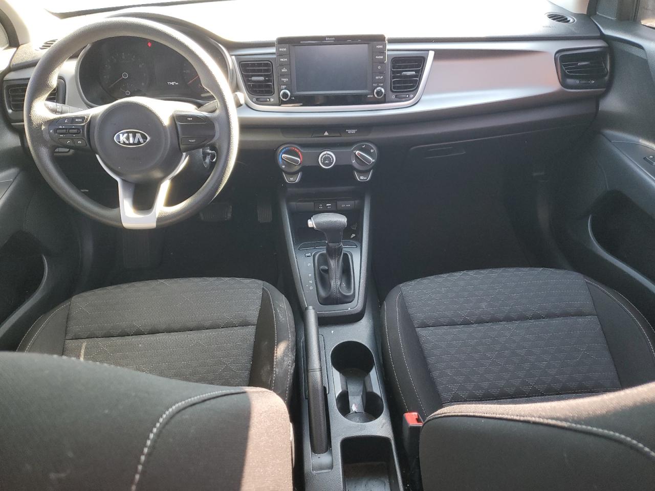 2020 Kia Rio - Image 8
